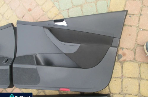 boczek Drzwi VW Passat B6 Kombi kopl.