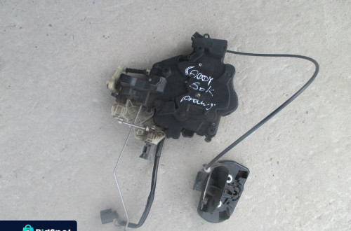 zamek drzwi prawy bok Caddy 5pin 2K0843654AQ
