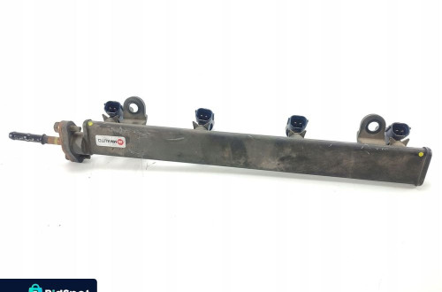 LISTWA WTRYSKOWA MITSUBISHI OUTLANDER I (01-06) 2.4 160KM 4G69