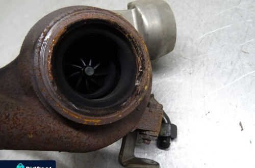 VW TOURAN I 03-05 1.9 TDI TURBINA TURBOSPRĘŻARKA 038253016R