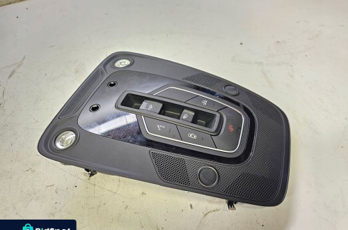 LAMPKA OŚWIETLENIE KABINY AUDI A6 C8 4K0947135H