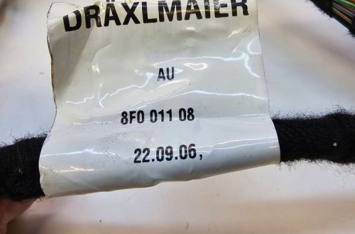 WIĄZKA DESKI ROZDZIELCZEJ AUDI A4 B8 A5 8F001108