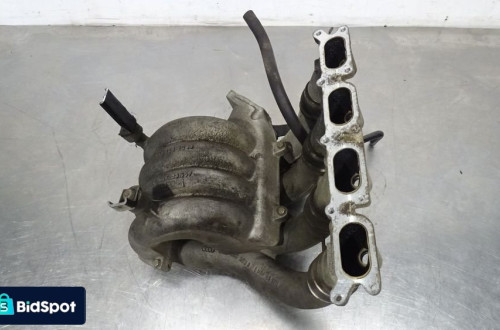 KOLEKTOR SSĄCY AUDI A4 B5 1.8 058133206C
