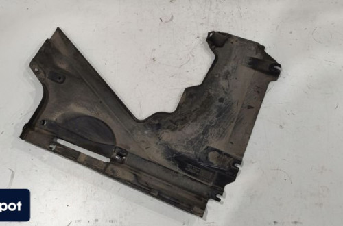 OSŁONA PODWOZIA PRAWY TYŁ AUDI A4 B9 8W0825216E