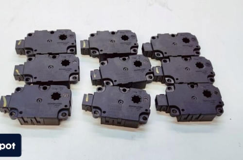 SILNICZEK NAGRZEWNICY AUDI A4 B9 A5 8W DA893009 ZBAT0063D13