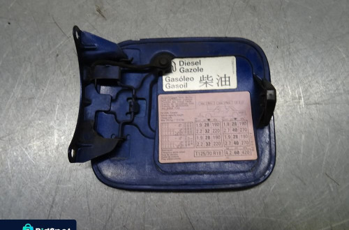 AUDI A3 8L HB 5D 96-00 KLAPKA WLEWU PALIWA