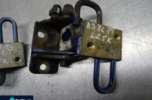 AUDI A3 8L HB 5D 96-00 ZAWIASY DRZWI PRAWY PRZOD LEWY PRAWY TYŁ