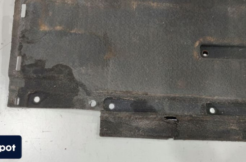 OSŁONA PODWOZIA PRAWA DUŻA AUDI A4 B9 A5 8W 8W0825208