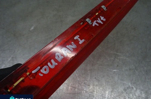 VW TOURAN I 03-05 1.9TDI LA7W ŚWIATŁO STOP