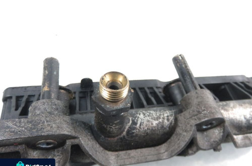 KOLEKTOR SSĄCY AUDI A4 B8 S4 06E133109AF