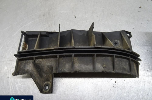 AUDI A3 8L HB 5D 96-00 ŚLIZG POD LAMPĘ PRAWY LEWY TYŁ TYLNI