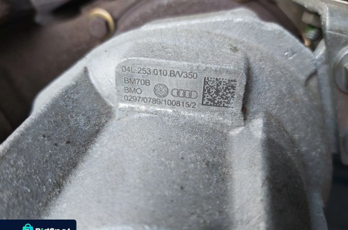 VW GOLF VII 15r 2.0 TDI TURBOSPRĘŻARKA 04L253010B