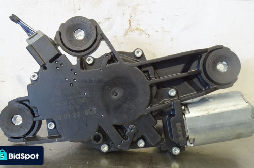 SILNICZEK WYCIERACZKI TYLNEJ FORD MONDEO MK4 1.6 0390201876