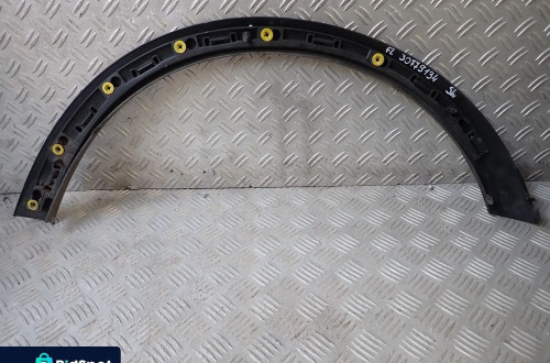 VOLVO C30 NAKŁADKA BŁOTNIKA LEWY PRZÓD 30779134 RADOM