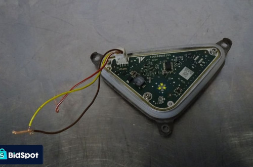 PRZETWORNICA LED DACIA DUSTER II