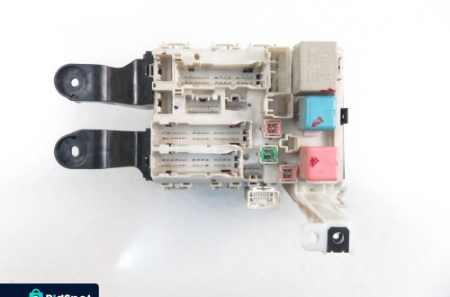 BSI TOYOTA COROLLA E15 1.4 VVT-i 8273012390 8198046010