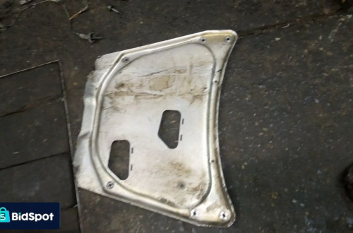 bmw x5 e53 oslona plyta pod silnik 1095656