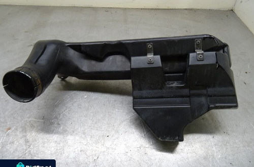 KIA CARNIVAL I LIFT 01-05 2.9 CRDI REZONATOR POWIETRZA