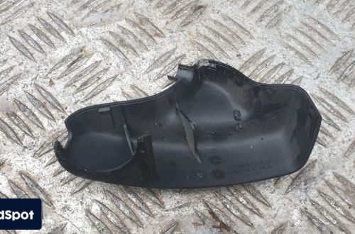 bmw x5 e53 oslona obudowa lusterka wstecznego 8243720