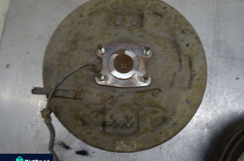 KIA CARNIVAL I LIFT 01-05 2.9 CRDI BĘBNY BĘBEN PIASTA PRAWY LEWY TYŁ