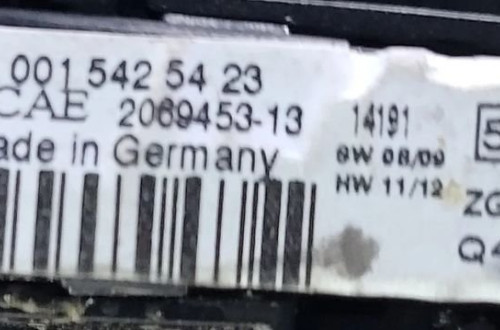 MERCEDES A-KL W176 14r WYŚWIETLACZ A0015425423