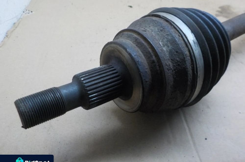 MERCEDES W164 3.0 D PÓŁOŚ PRAWY PRZÓD