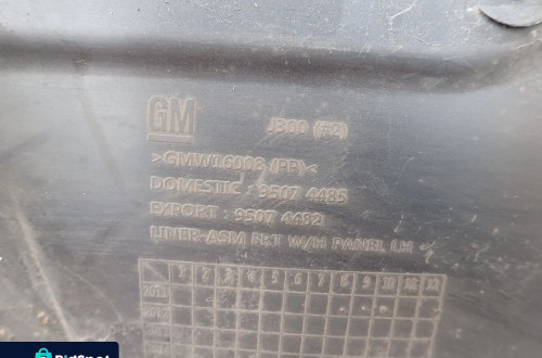 NADKOLE LEWY  PRZÓD CHEVROLET CRUZE GMW16008