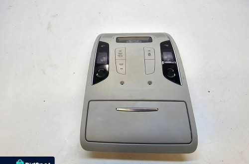 LAMPKA OŚWIETLENIE KABINY AUDI A6 C7 4G0947135B