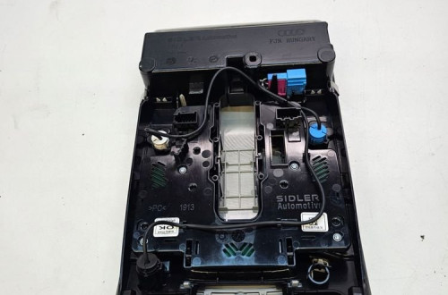 LAMPKA OŚWIETLENIE KABINY AUDI A6 C7 4G0947135B