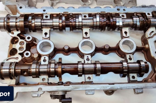 GŁOWICA KOMPLETNA AUDI A5 A5 A6 C7 A7 2.8 3.2 FSI 06E103403A
