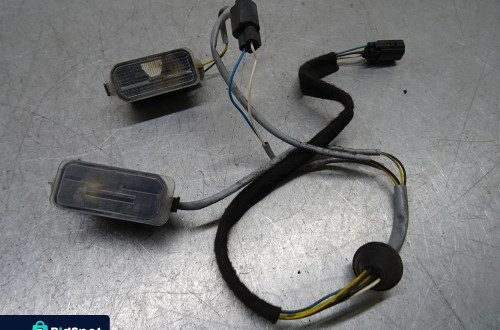 FORD FIESTA MK7 VII 08-12 1.4TDCI LAMPKA LAMPKI TABLICY REJESTACYJNEJ