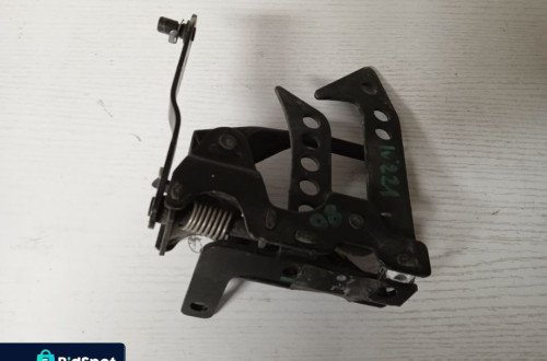 RYGIEL ZATRZASK MASKI MERCEDES W221 A2218800264