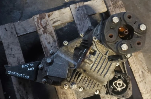 Reduktor skrzyni rozdzielacz BMW X3 2.0d 27107545710