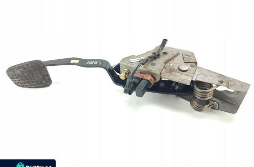 PEDAŁ SPRZĘGŁA MAZDA 6 I GG/GY 2002-2005 2.0 16V EUROPA