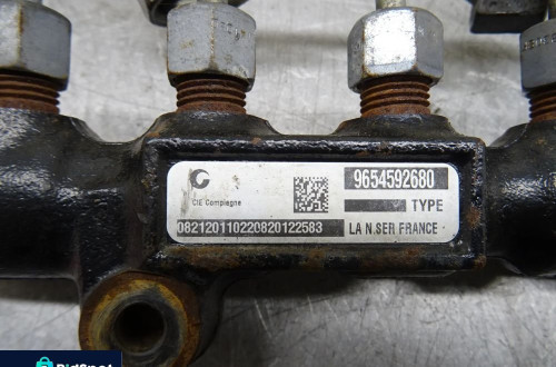 FORD FIESTA MK7 VII 08-12 1.4TDCI LISTWA WTRYSKOWA 9654592680