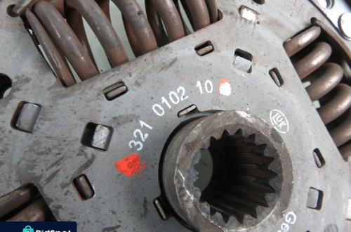 KOŁO ZAMACHOWE FORD FIESTA MK5 V 1.6 TDCi 9653455980