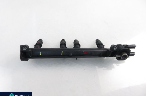 LISTWA WTRYSKOWA VW GOLF IV 1.6 06A133317A 037906031AA APF