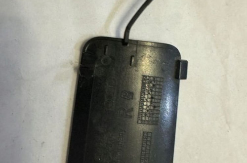 AUDI Q5 08-11r. 08-16r. - ZAŚLEPKA HAKA ZDERZAKA TYŁ PRAWA 8R0807450A