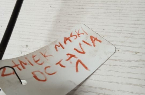 ZAMEK MASKI SKODA OCTAVIA 1 I