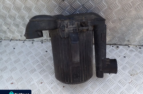 OBUDOWA FILTRA POWIETRZA TRANSPORTER T4 044129620 RADOM