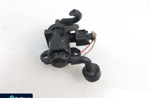ZAWÓR PODCIŚNIENIA OPEL VECTRA C 2.2 DTI 702256260