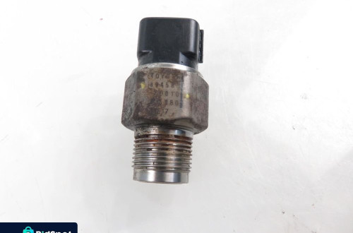 CZUJNIK CIŚNINIA PALIWA TOYOTA COROLLA E12 2.0 D-4D 8945860010