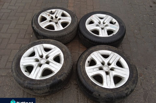 KOMPLET OPON OPEL INSIGNIA 225/55R17