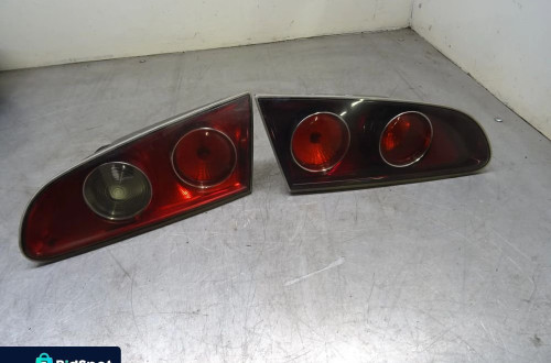SEAT IBIZA III HB 3D 1.4B LAMPA LEWA PRAWA TYŁ
