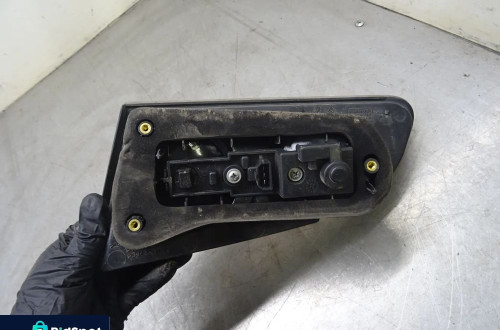 SEAT IBIZA III HB 3D 1.4B LAMPA LEWA PRAWA TYŁ