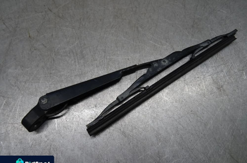 FORD FOCUS MK2 04-07 RAMIĘ WYCIERACZKI TYŁ