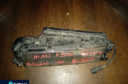HALOGEN MAN F2000 94-00 LEWY