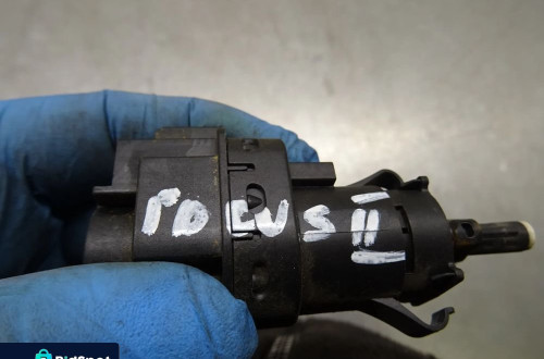 FORD FOCUS MK2 04-07 CZUJNIK ŚWIATŁA STOPU 3M5T13480