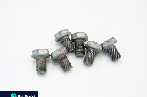 Śruby Koła Zamachowego 1.2 1.0 Space Star 6 Mirage