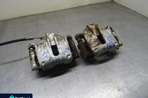 PEUGEOT 207 SW 06-09 1.4B ZACISK LEWY PRAWY PRZEDNI PRZÓD